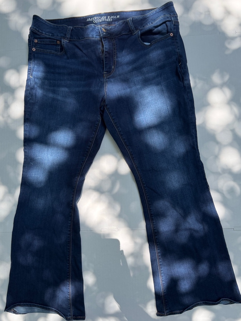 American Eagle Outfitters Dark Blue Flare Jeans 20 Short.